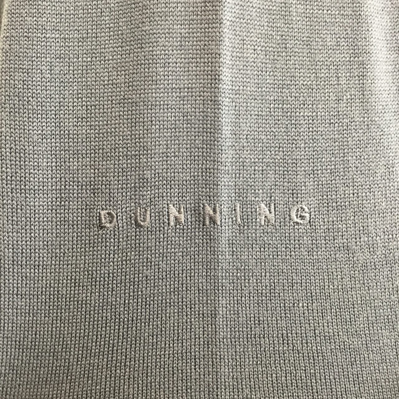 Mens Dunning Merino Wool V-Neck Sweater - Small 40-42" - Image 3