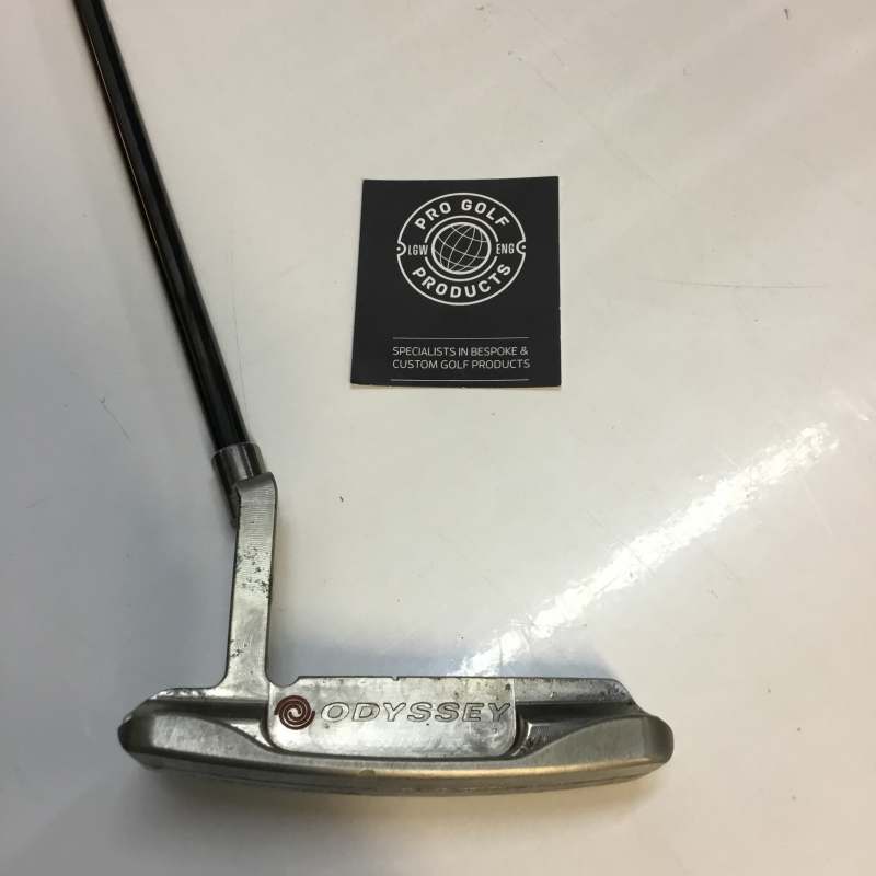 Rare Odyssey Tri Hot #3 33" Putter with Odyssey Black Series Grip and Custom Black Shaft - Image 2