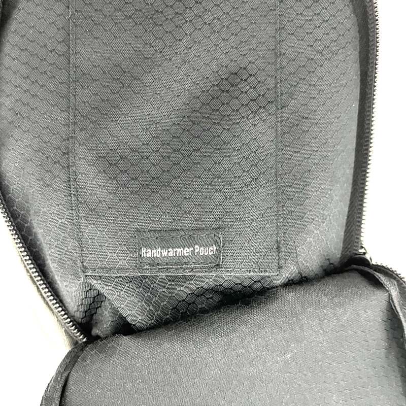 Winter Golf Mittens / Mitts in Black and Grey With Hand Warmer Pouch- Pair - Image 5