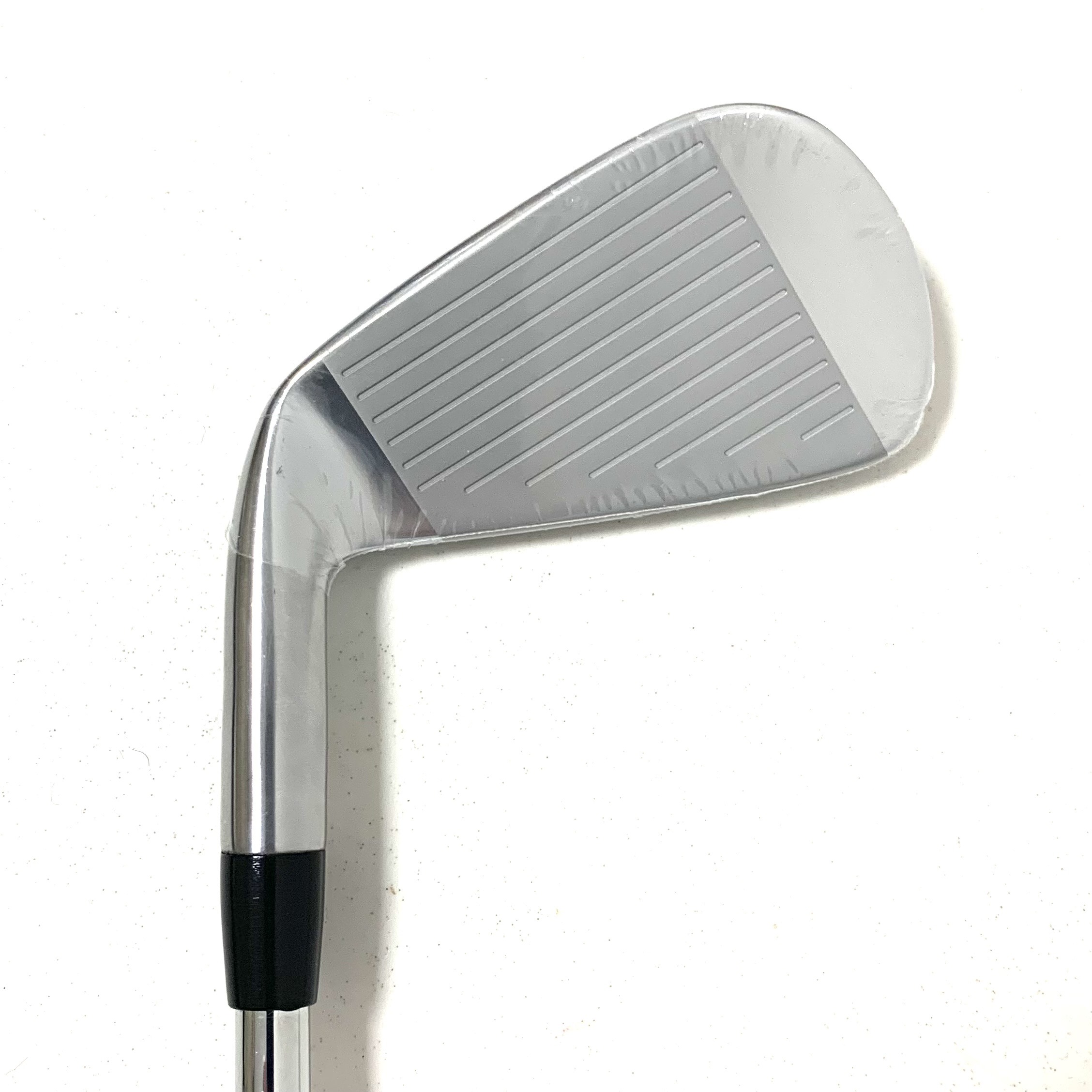Mizuno MP-20 HMB #5 Iron with Dynamic Gold DST 98 S300 Stiff Flex shaft - Image 4