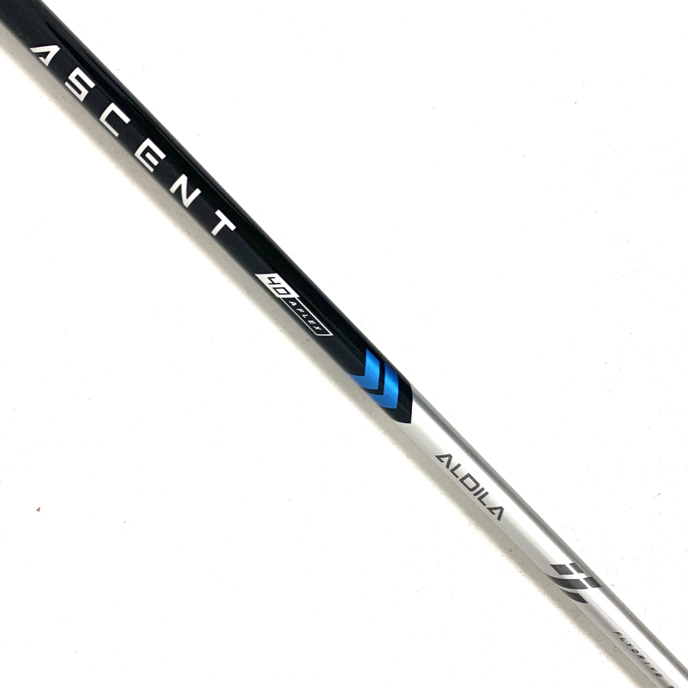 Cleveland Launcher XL2 10.5° L/H Driver - Aldila Ascent 40 Stiff or Senior Flex Shaft - Image 7