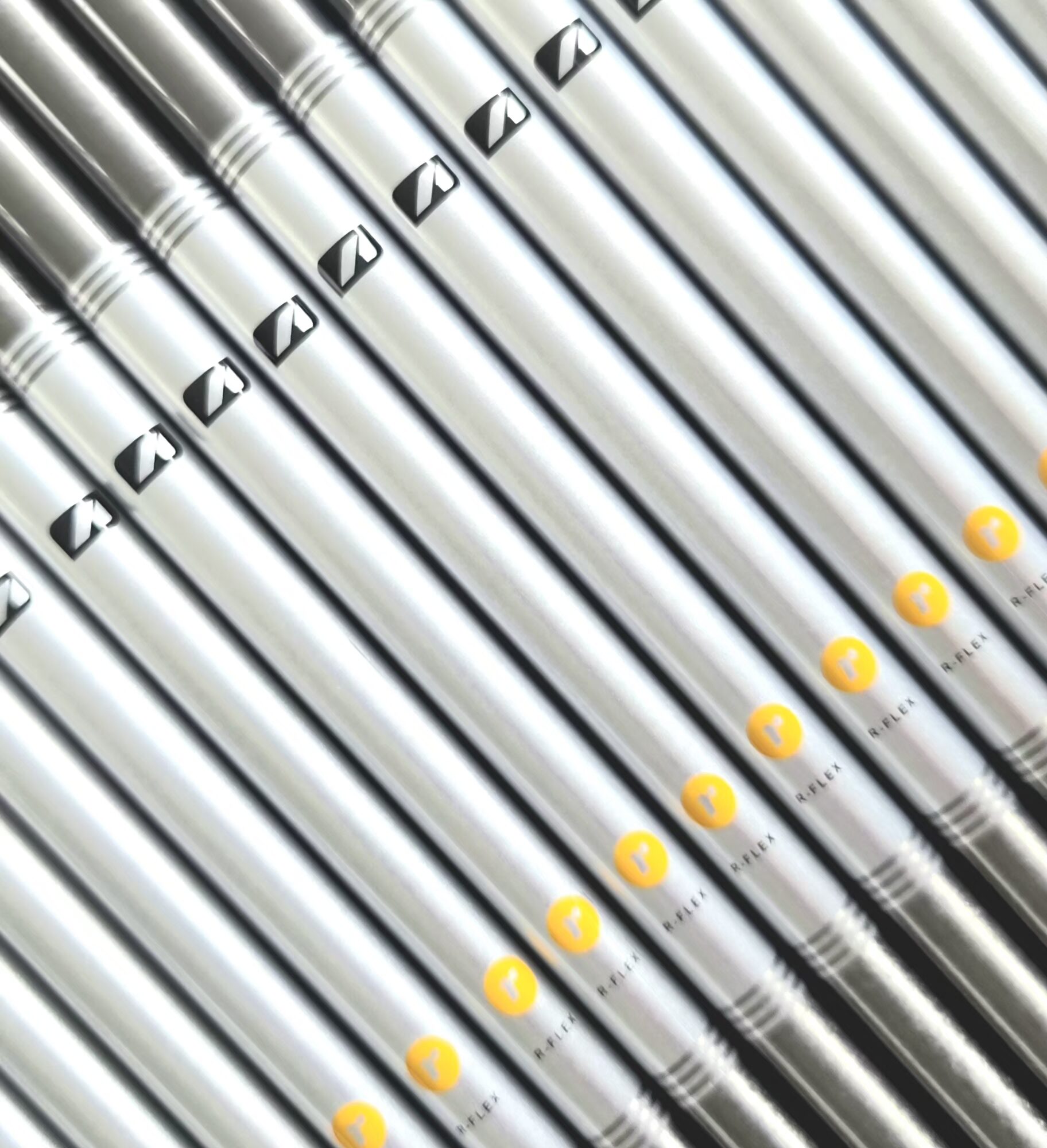 Aerotech SteelFiber i80 Regular Flex Hybrid Golf Shaft - Custom Built - Image 2