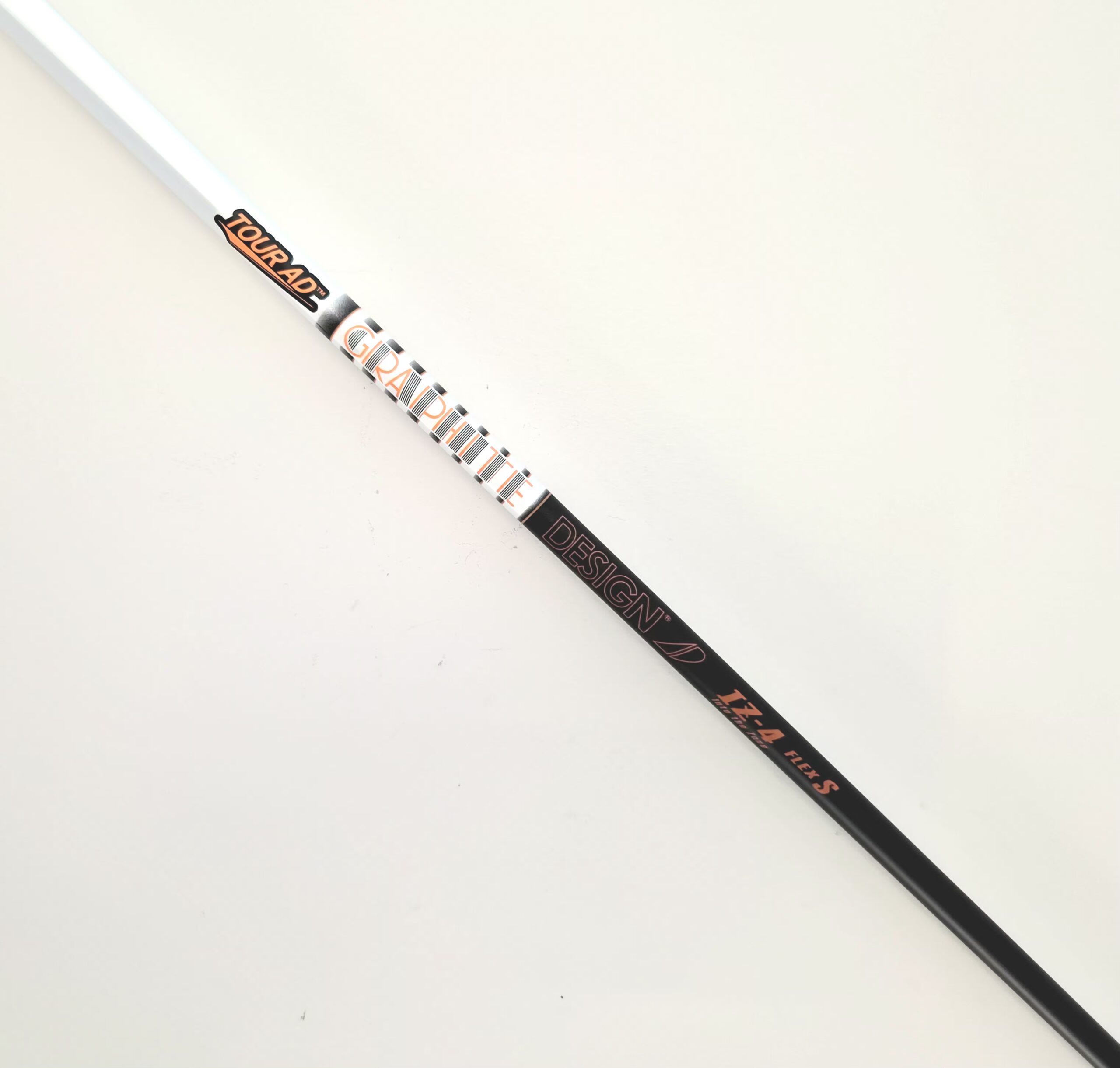 Graphite Design Tour AD IZ-4 Stiff Flex Driver Golf Shaft - Callaway Adapter