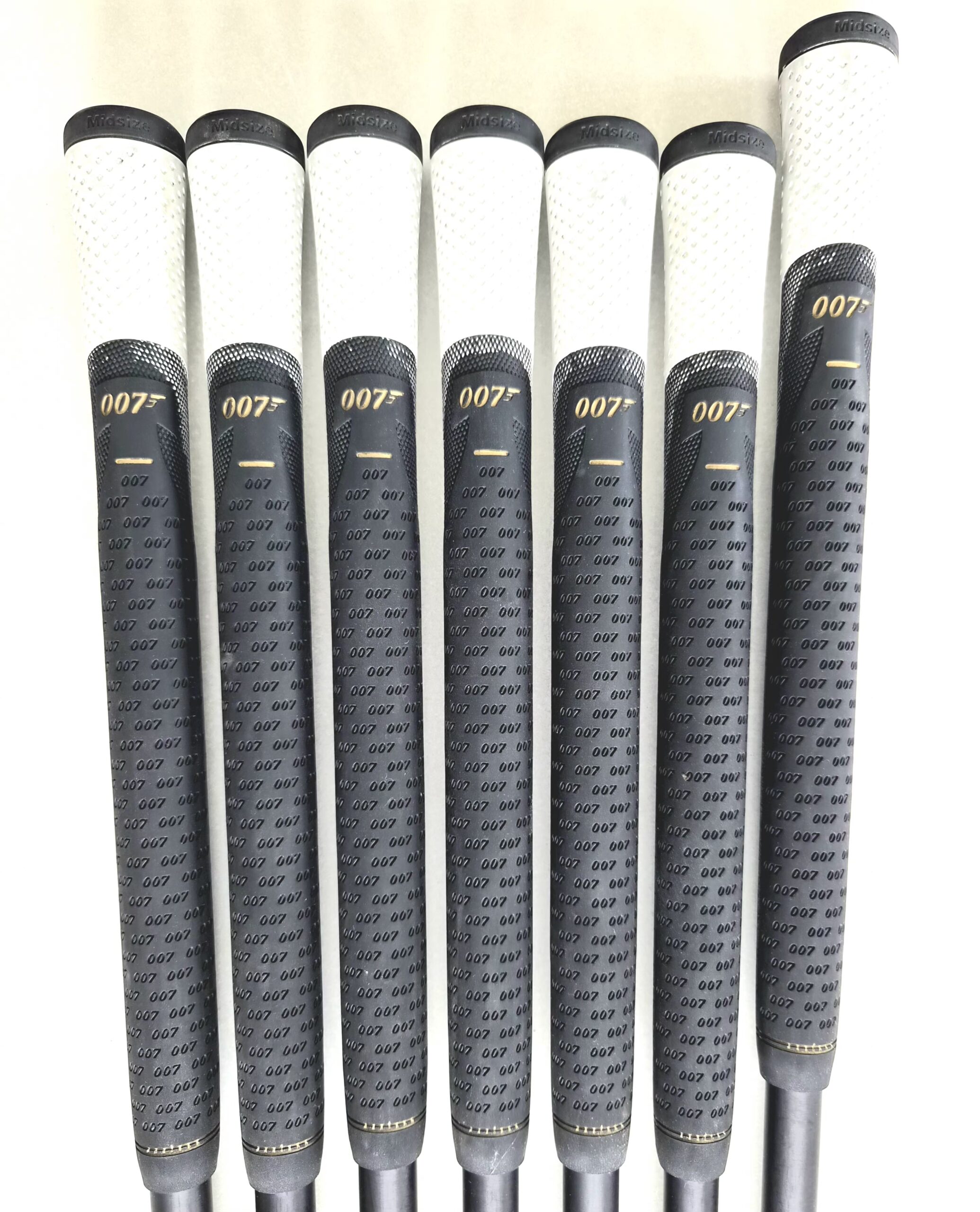 Avoda Variable Length Iron Set 4-PW (7 Clubs) - Aerotech Steelfiber i125cw X-Stiff Flex Golf Shafts - Image 6