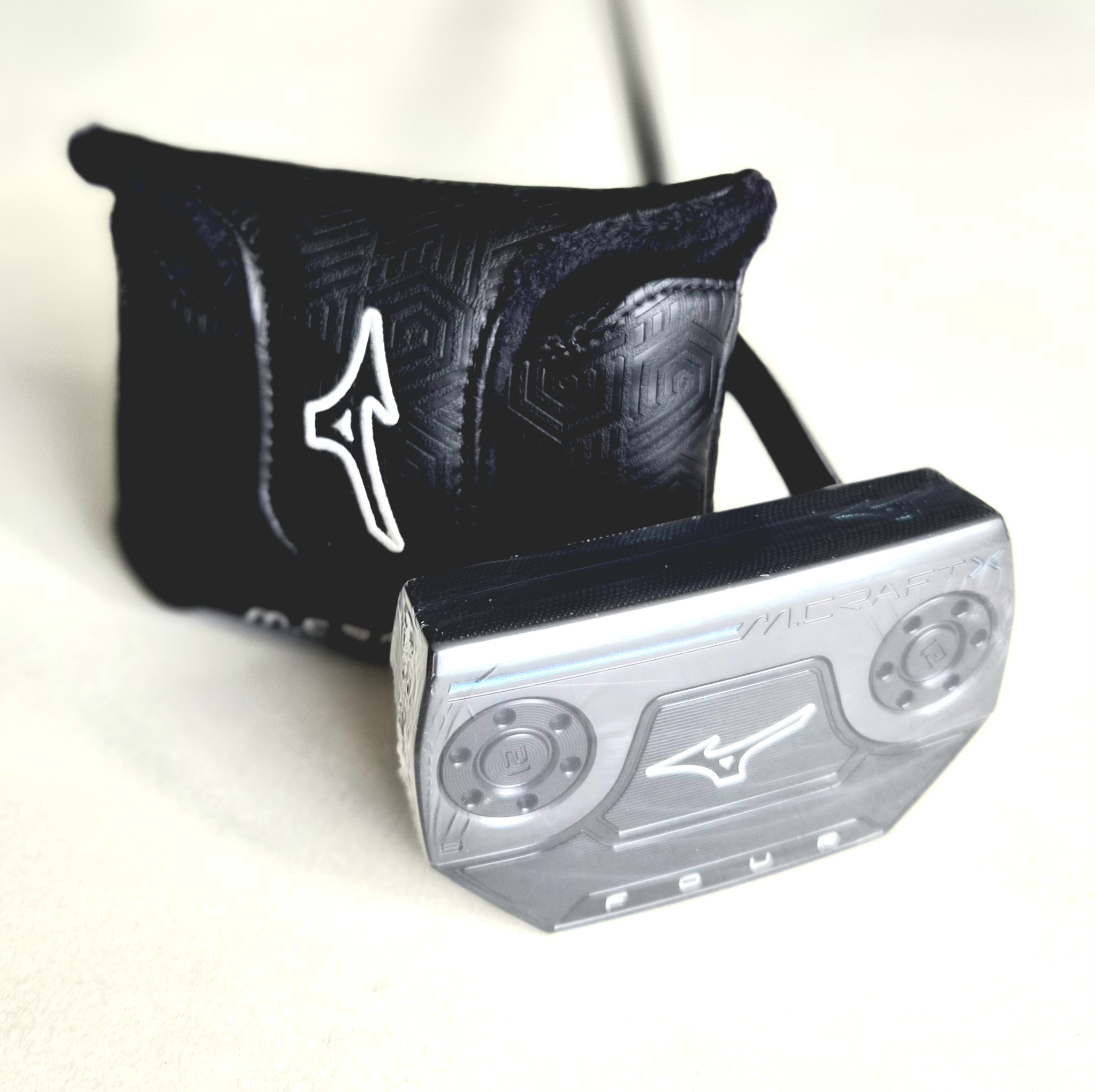 Mizuno M.Craft X B Four Mid Mallet Golf Putter - Image 7