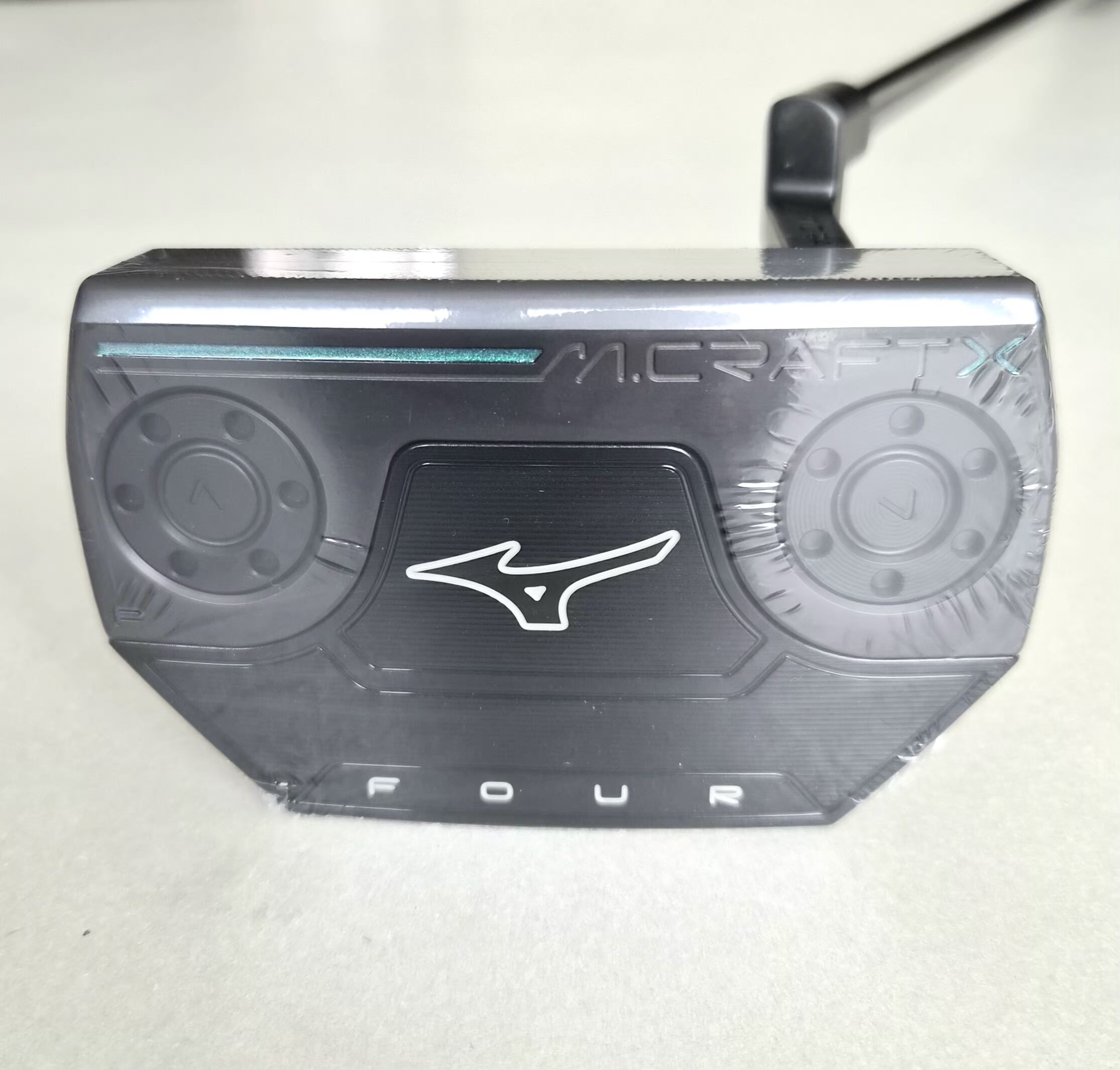 Mizuno M.Craft X P Four Mid Mallet Golf Putter